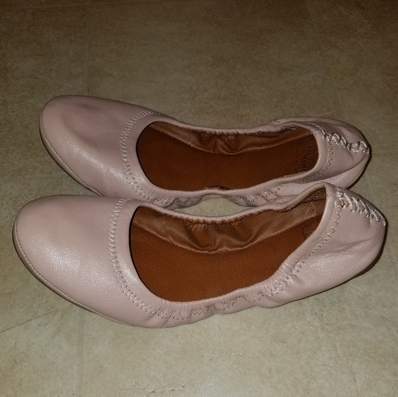 Flats - Picture 2 of 2